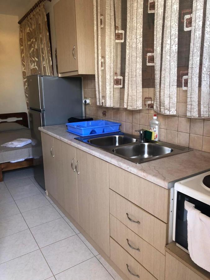 Savvas Apartments プリトラ エクステリア 写真