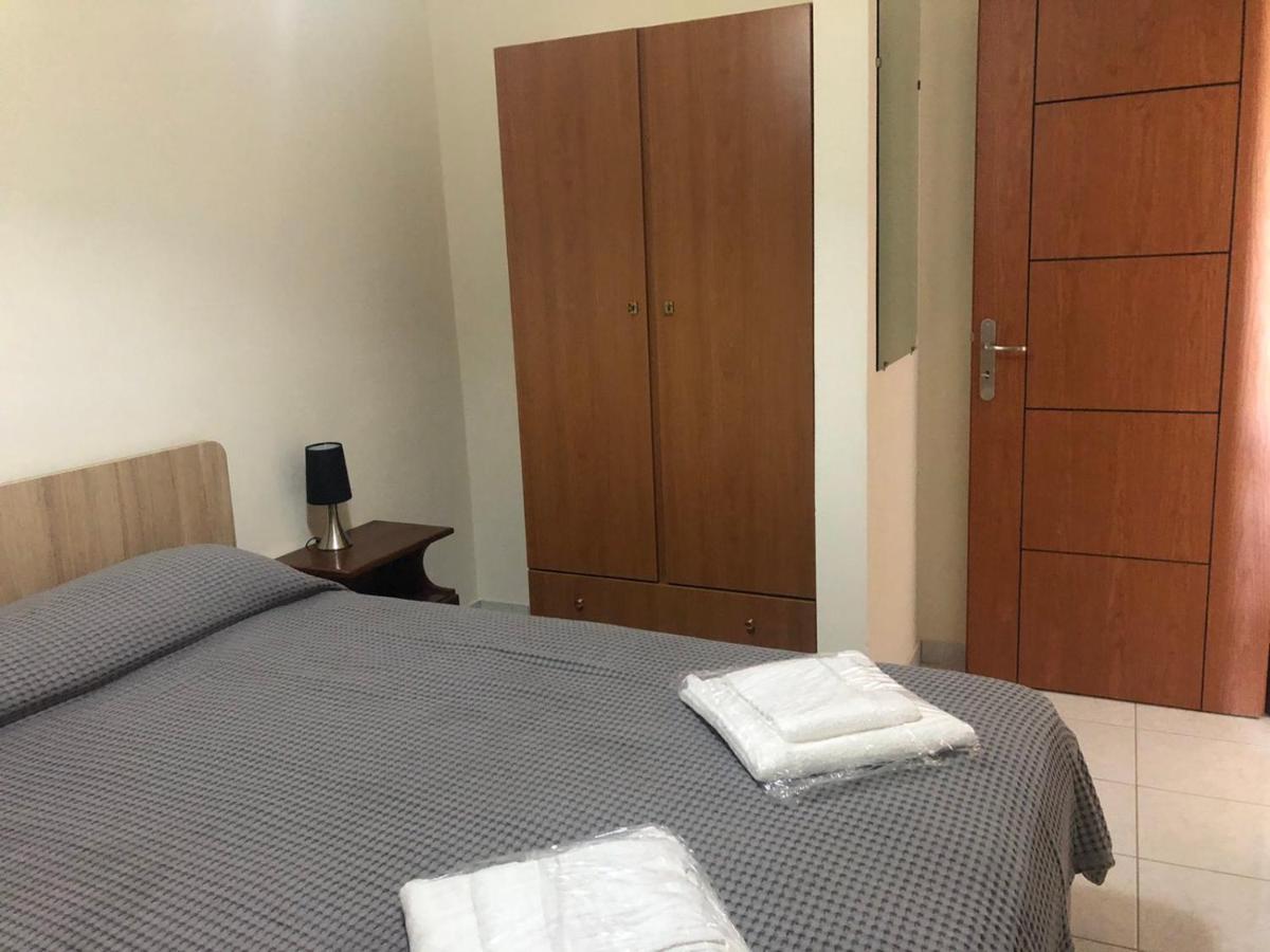 Savvas Apartments プリトラ エクステリア 写真