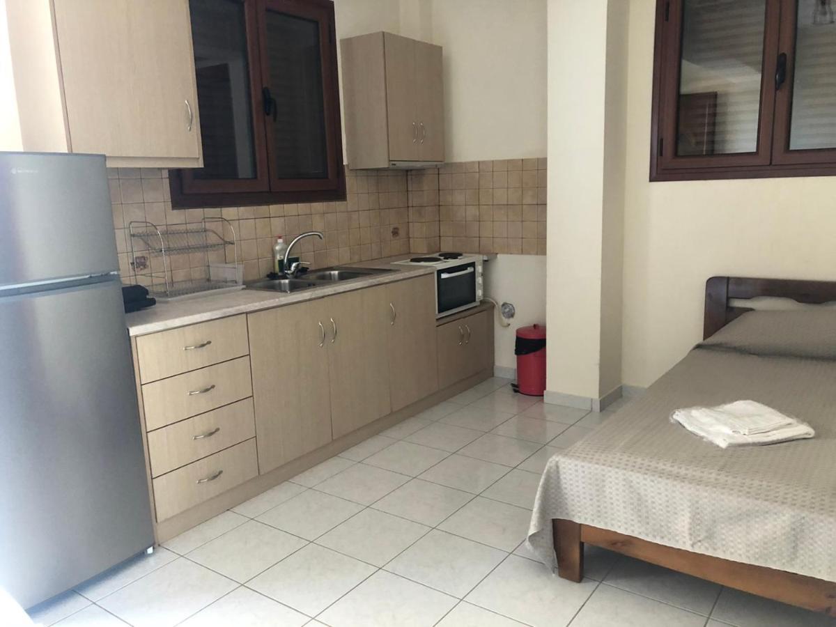 Savvas Apartments プリトラ エクステリア 写真