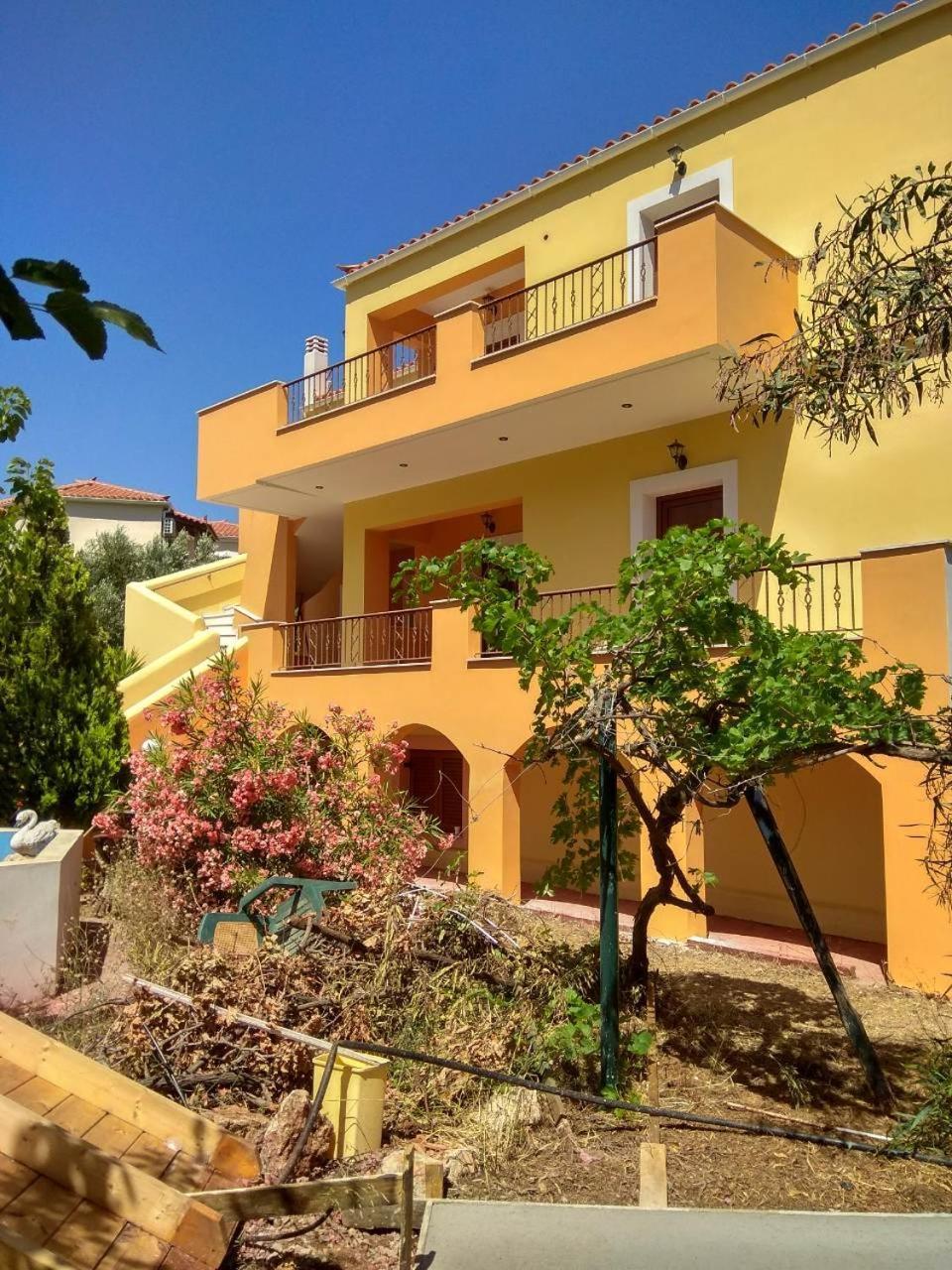 Savvas Apartments プリトラ エクステリア 写真